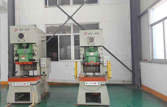 45噸開式氣動(dòng)沖床JF21-45T